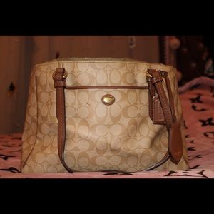 Monogram Coach Bag🤎